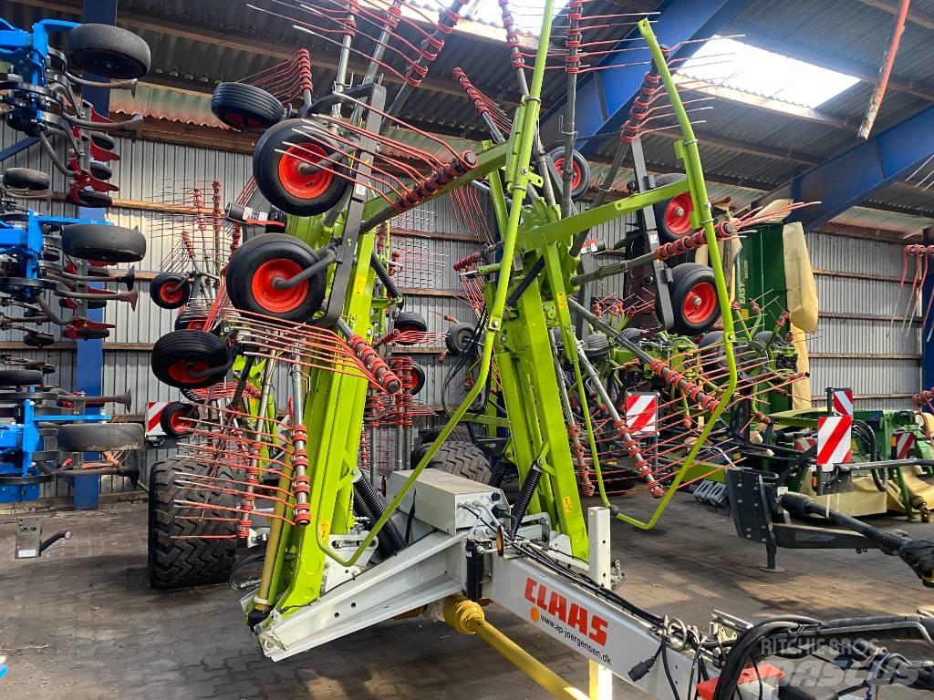 CLAAS Liner 3600 Граблі і сінозворушувачі