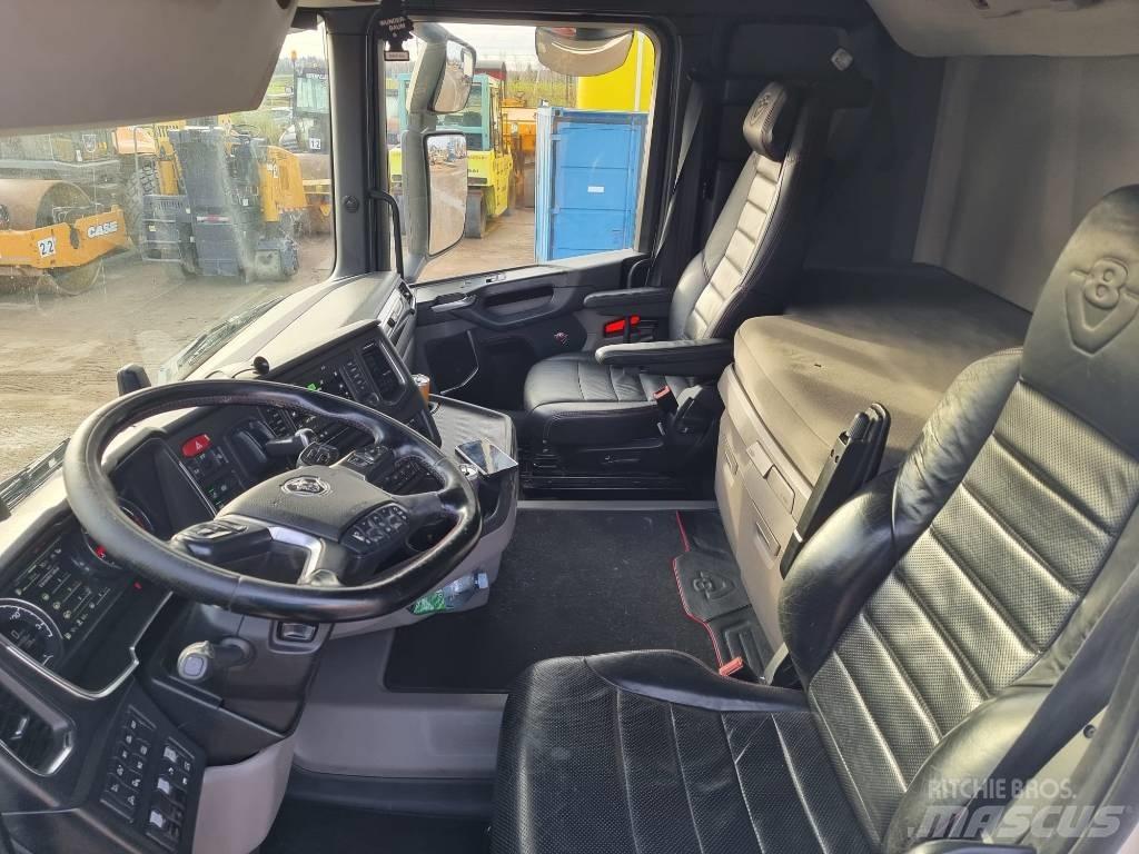 Scania R 730 Тягачі