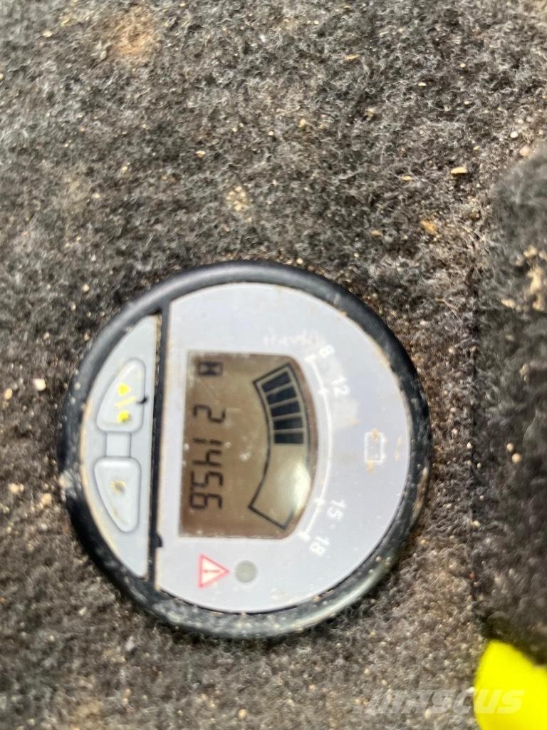 Thwaites ALLDRIVE 9 Міні самоскиди