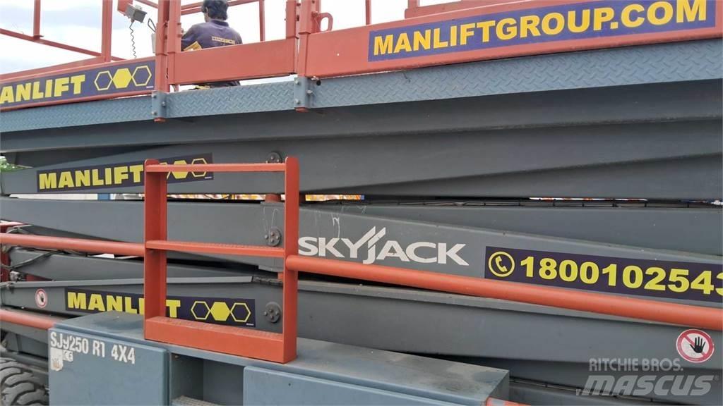 SkyJack 9250RT Підйомники-ножиці