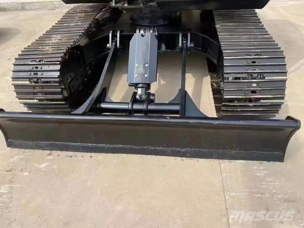 Sany SY95C Гусеничні екскаватори