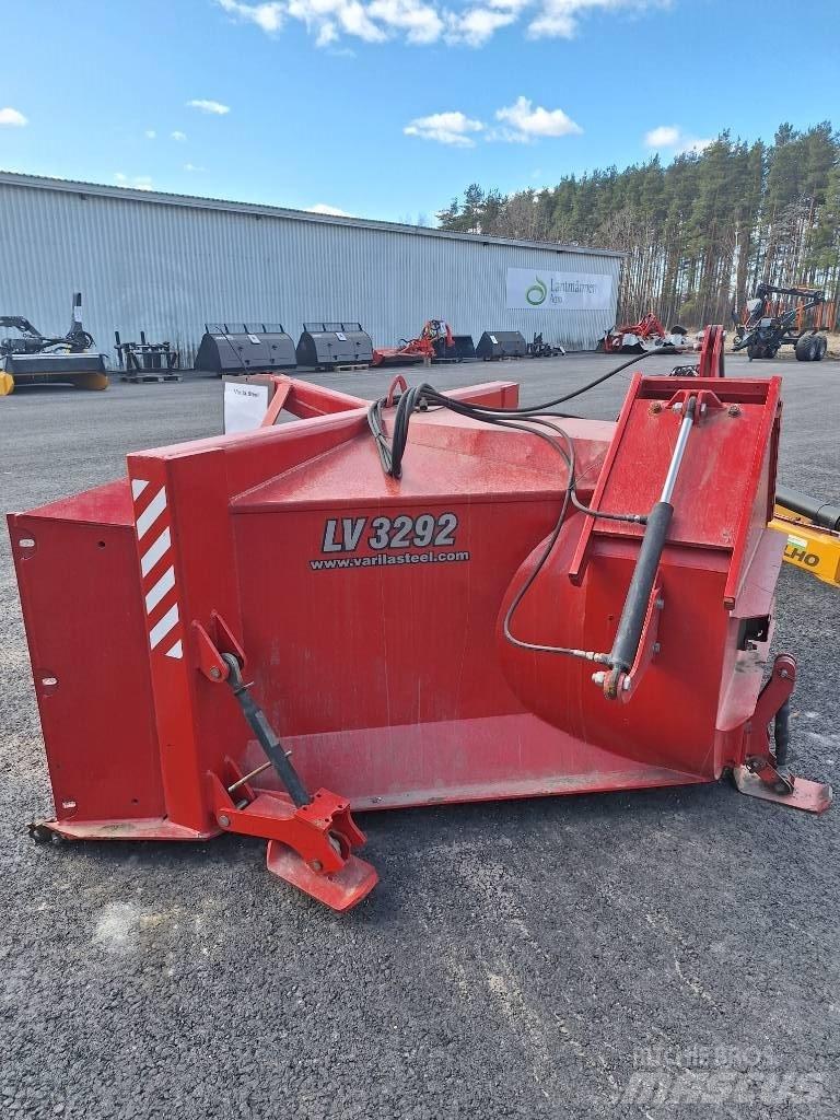Varila Steel LV 3292 Снігомітли