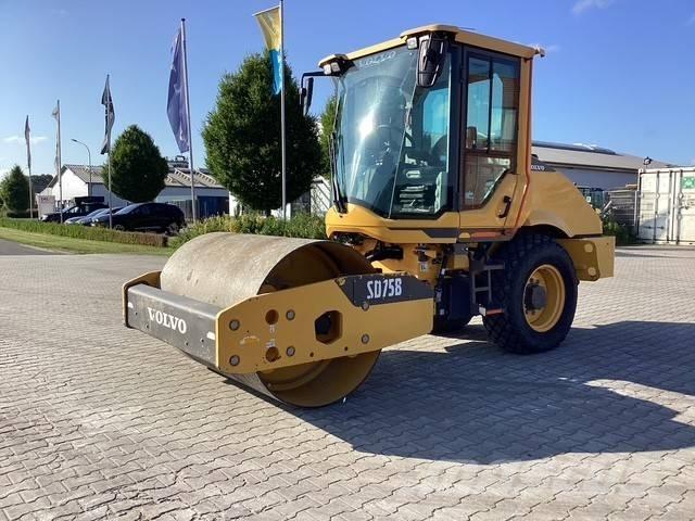 Volvo SD 75 B Грунтові котки