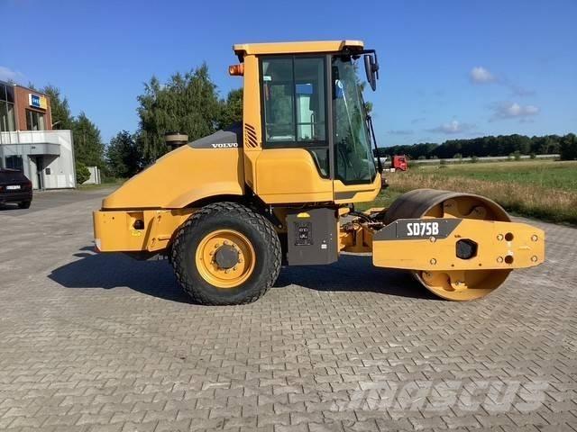 Volvo SD 75 B Грунтові котки