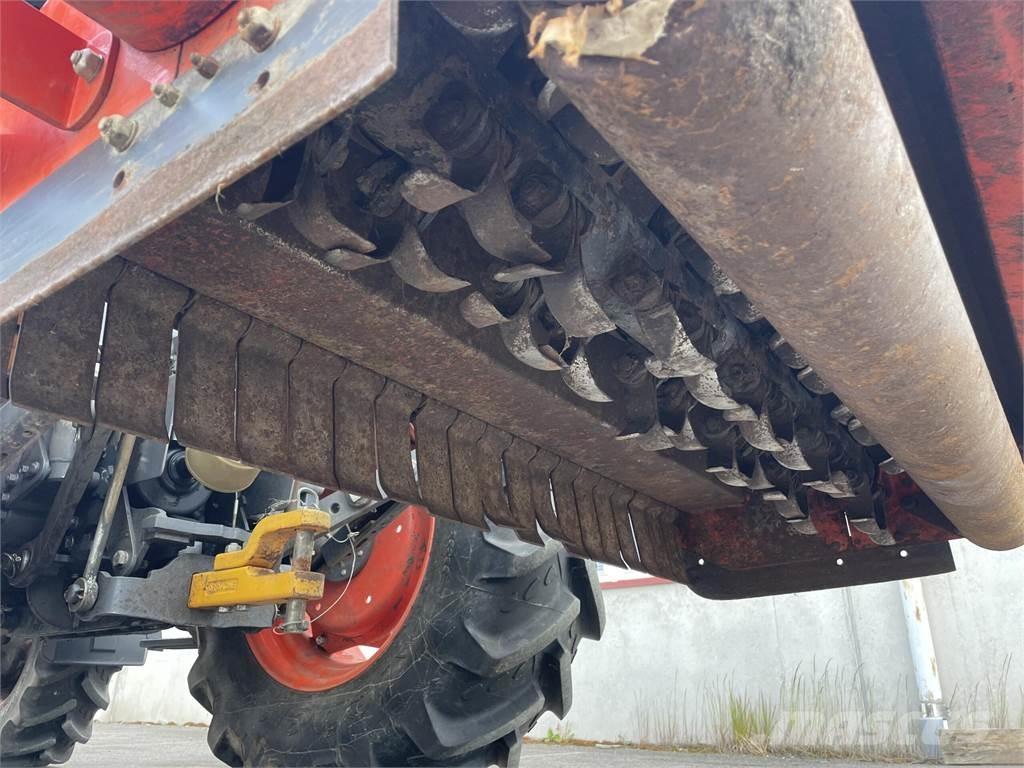 Kubota M4073 Трактори