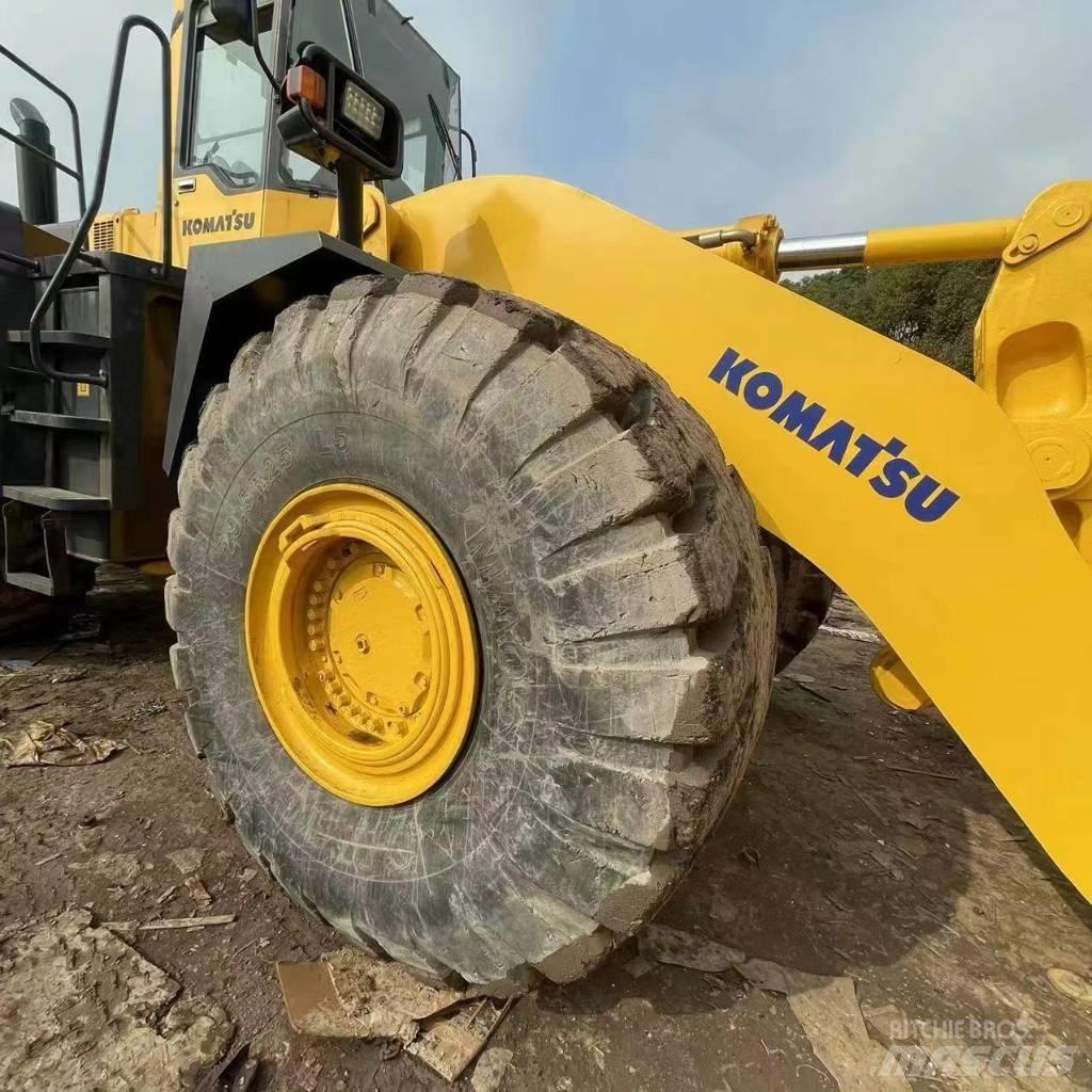 Komatsu WA 500 Фронтальні навантажувачі