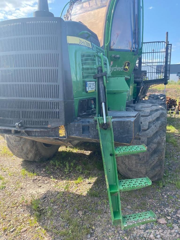 John Deere 1210 G Форвардери