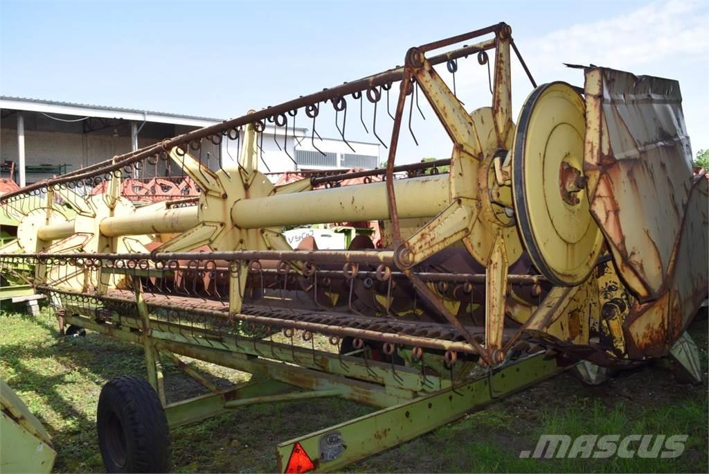 New Holland TF 42 Зернозбиральні комбайни