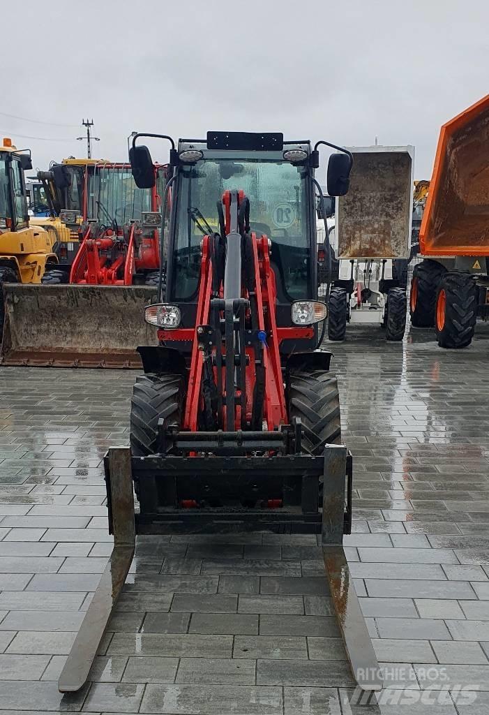Schafer 4670 Малі навантажувачі