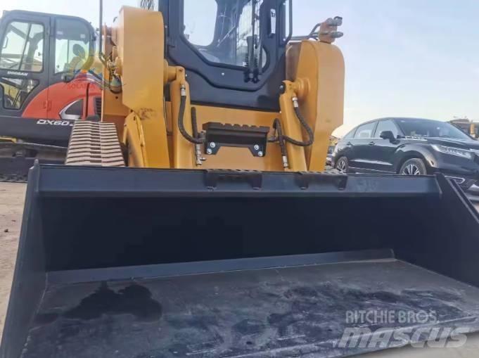CAT 277D Міні-навантажувачі