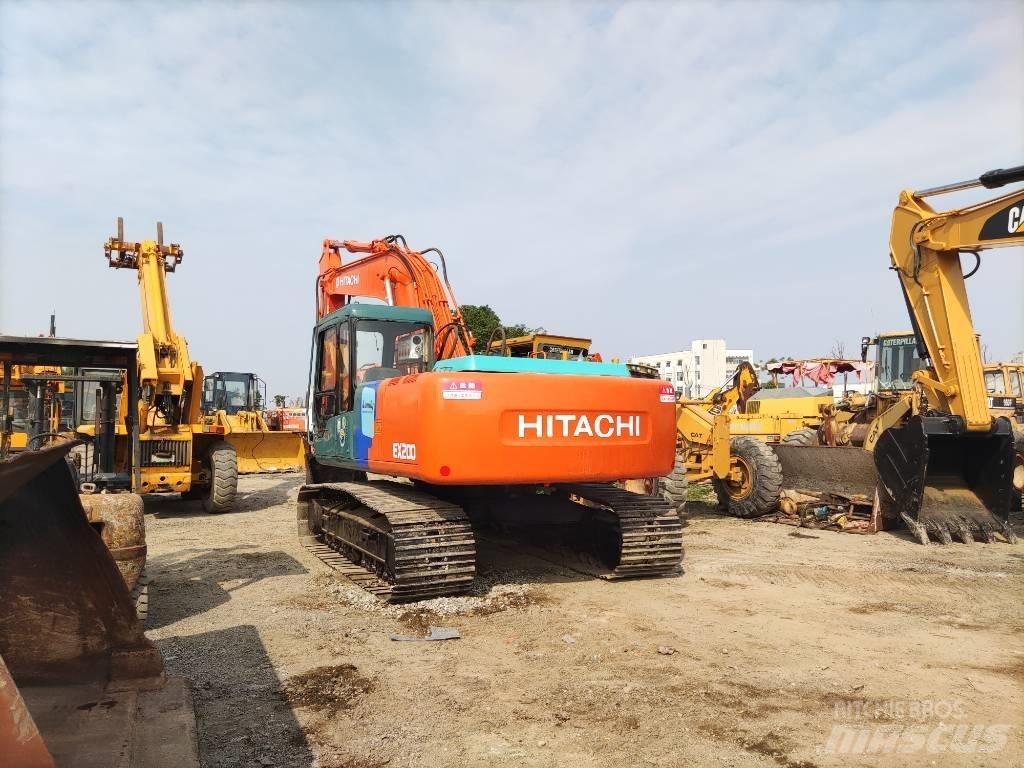 Hitachi EX 200-3 Гусеничні екскаватори