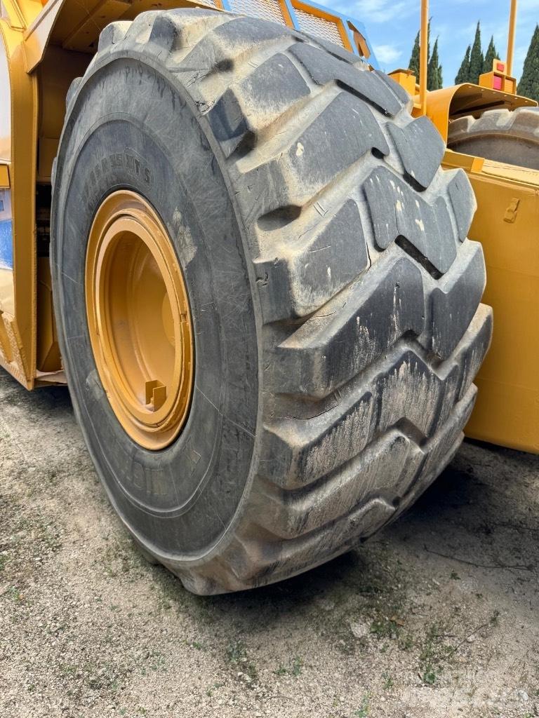 CAT 631 G Скрепери