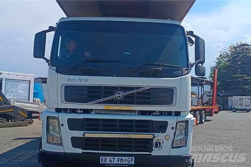 Volvo FM300 Вантажівки / спеціальні