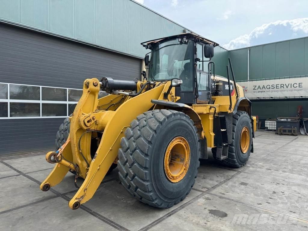 CAT 966 K Фронтальні навантажувачі
