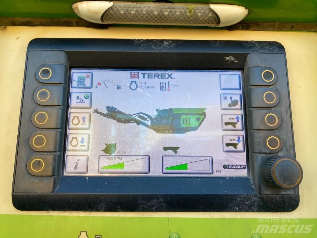 EvoQuip Cobra 230R Мобільні дробарки