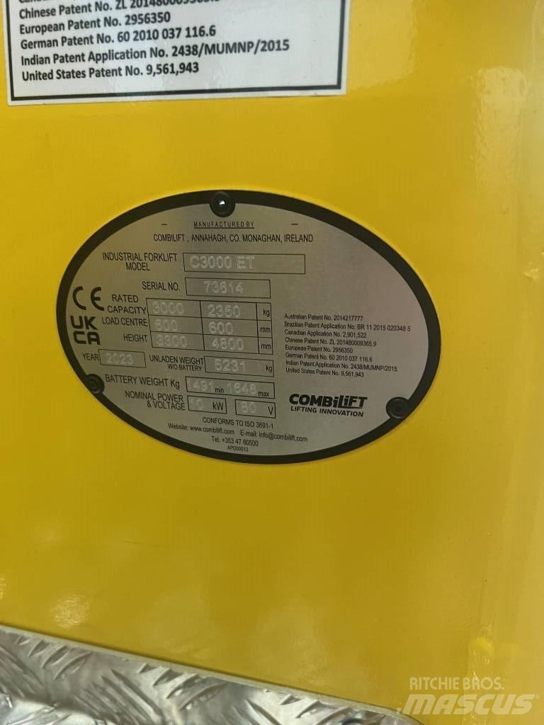 Combilift C3000ET Електронавантажувачі