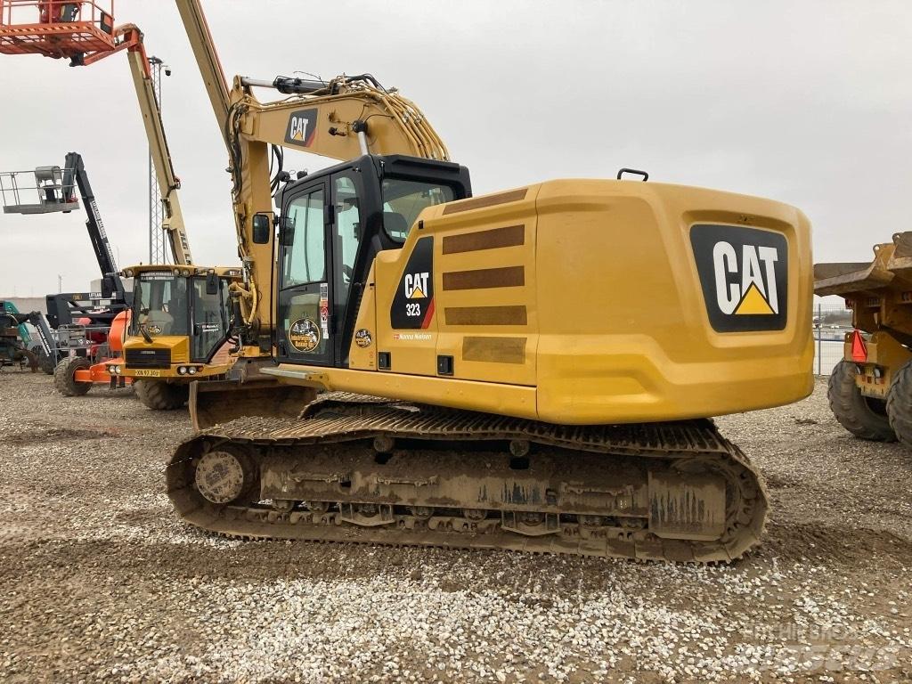 CAT 323 - nextgen Гусеничні екскаватори