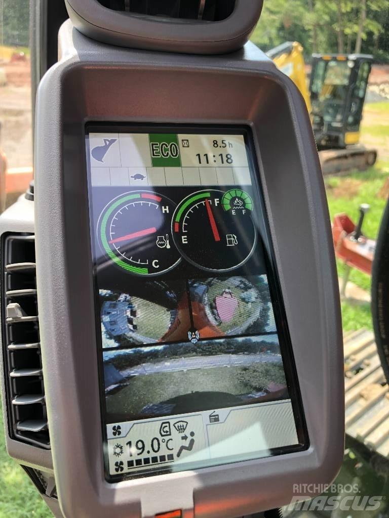 Hitachi ZX245USLC-6 Гусеничні екскаватори