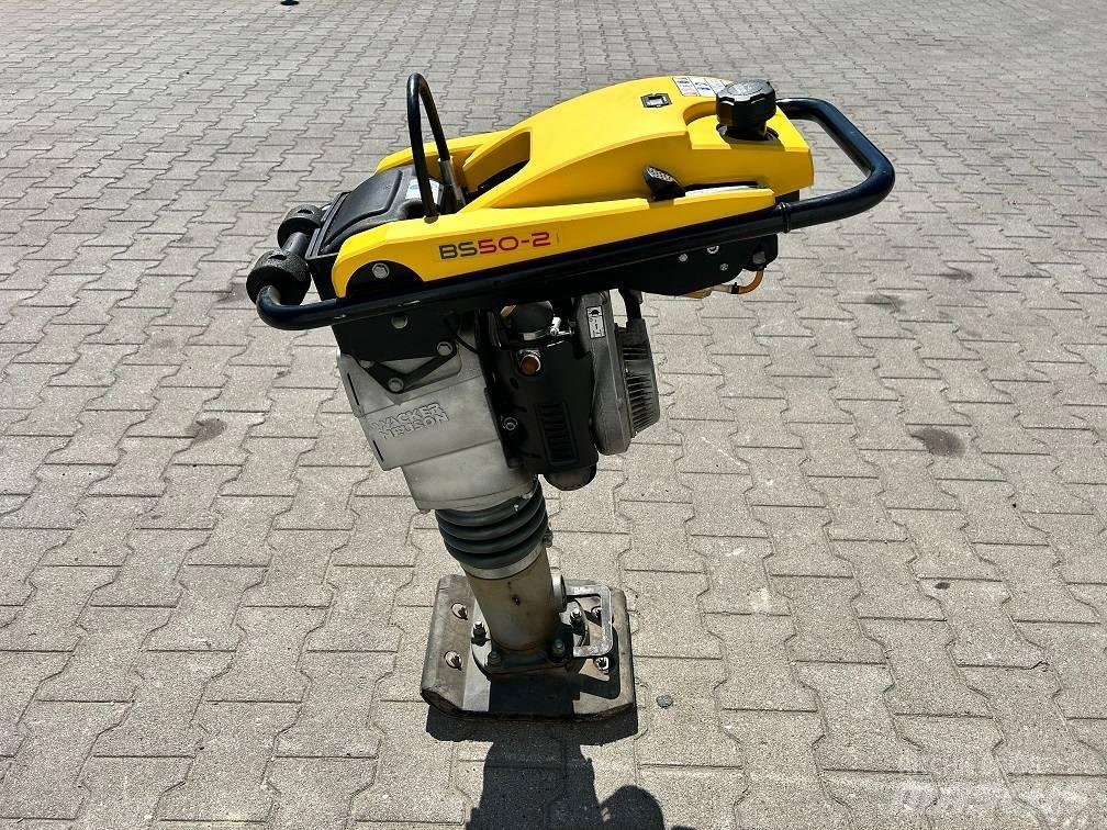 Wacker Neuson BS50-2 Трамбувальники