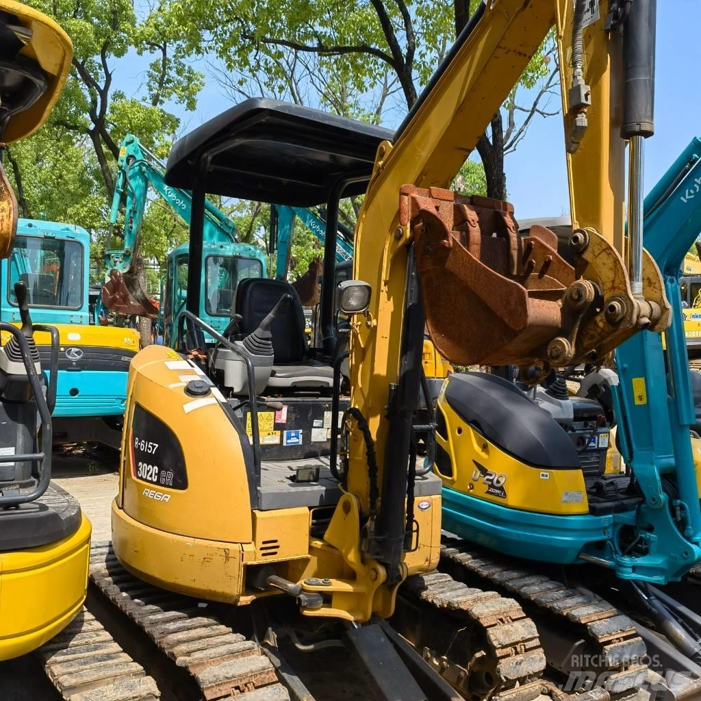 CAT 302 Міні-екскаватори < 7т