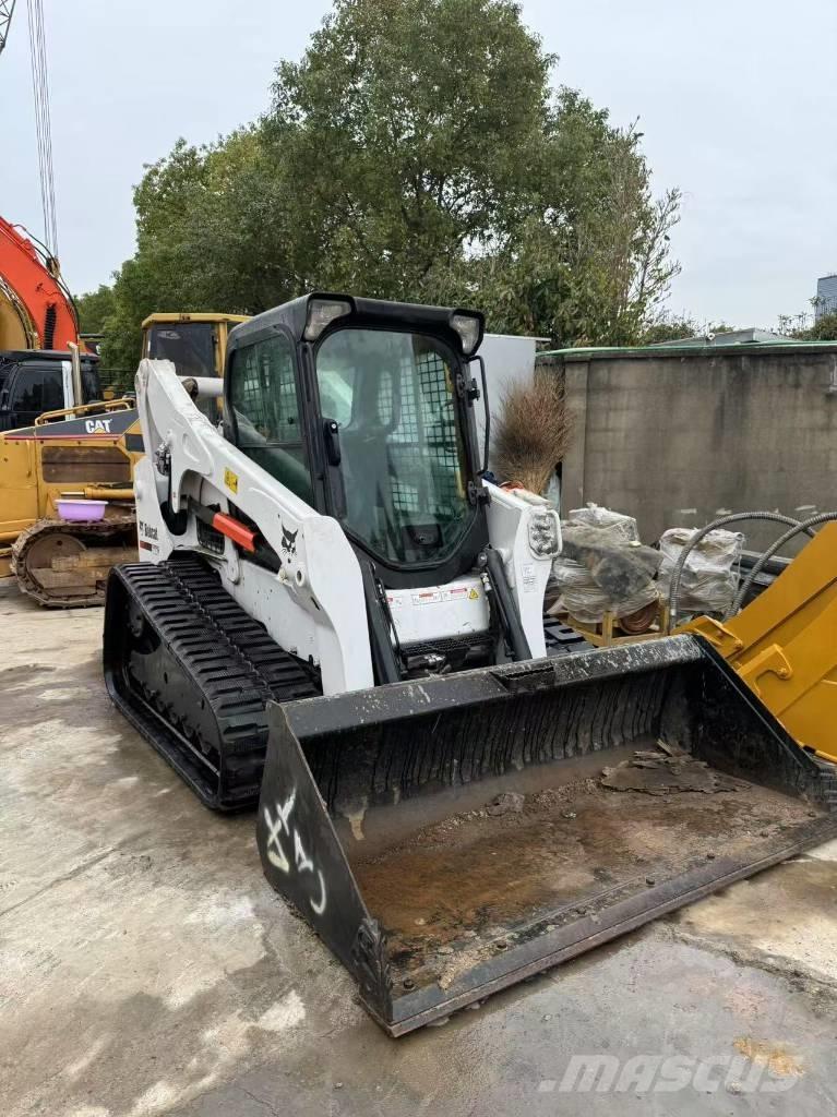 Bobcat T770 Міні-навантажувачі