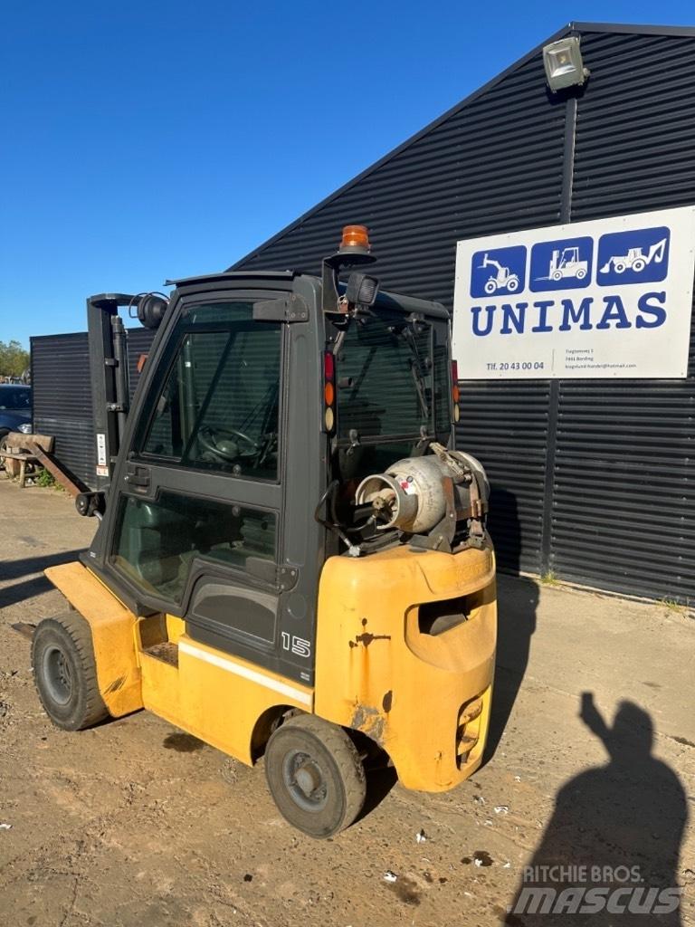 UniCarriers FG15 Газові навантажувачі