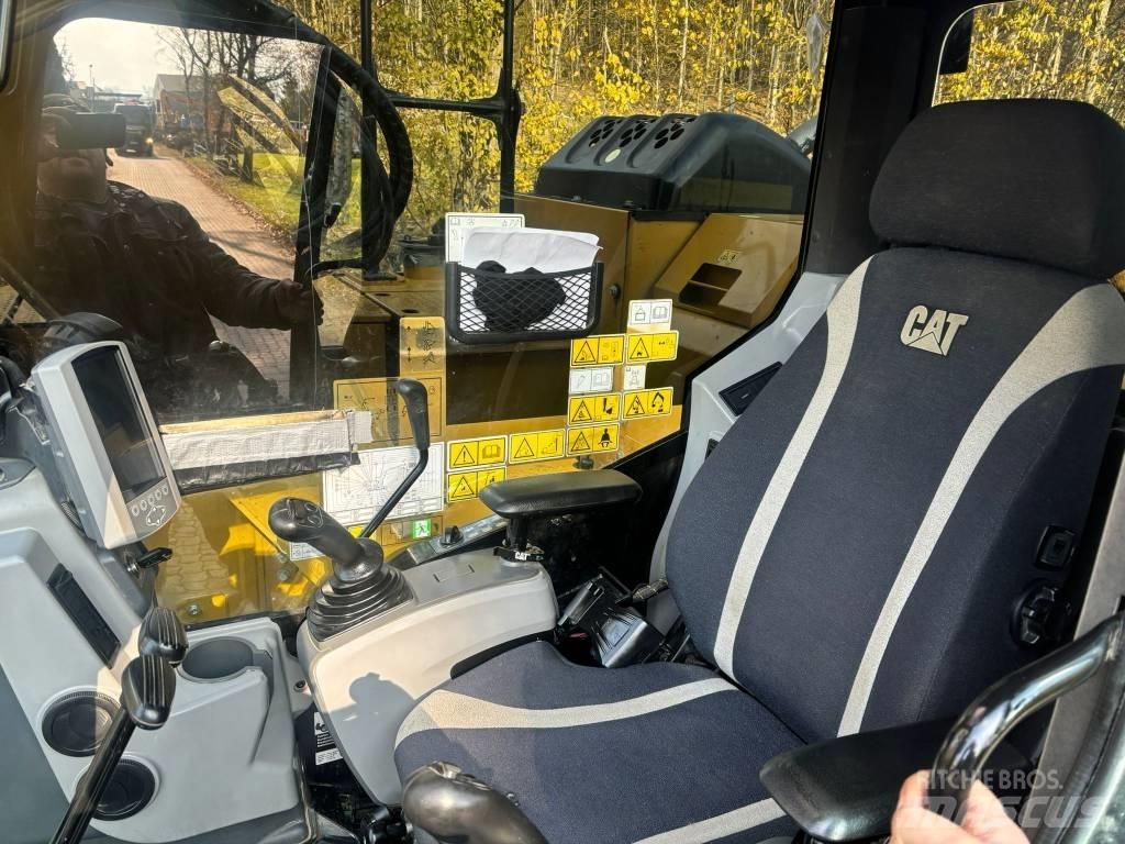 CAT 315 FLCR Гусеничні екскаватори