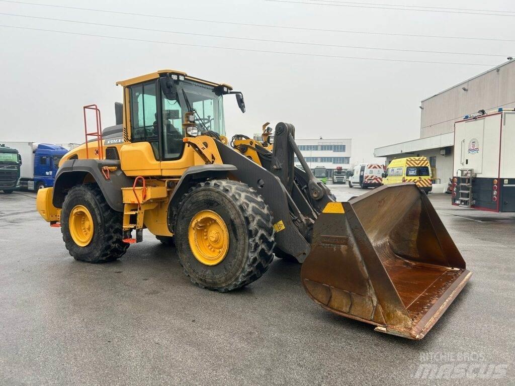 Volvo L110H Фронтальні навантажувачі