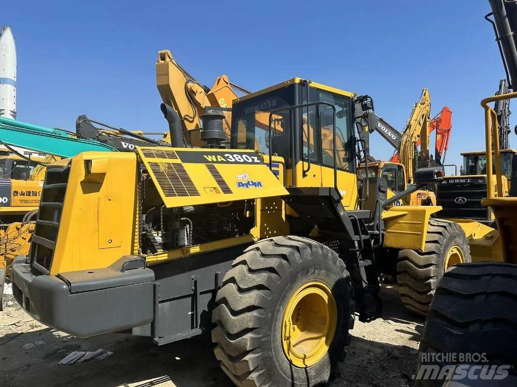 Komatsu WA380-6 Фронтальні навантажувачі