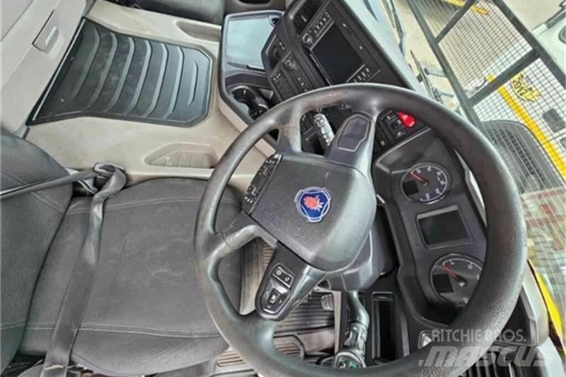 Scania NTG SERIES Вантажівки / спеціальні