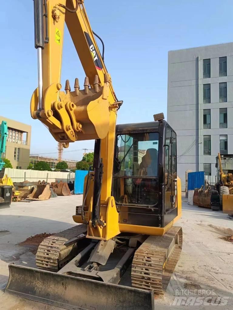 CAT 305.5E2 Гусеничні екскаватори