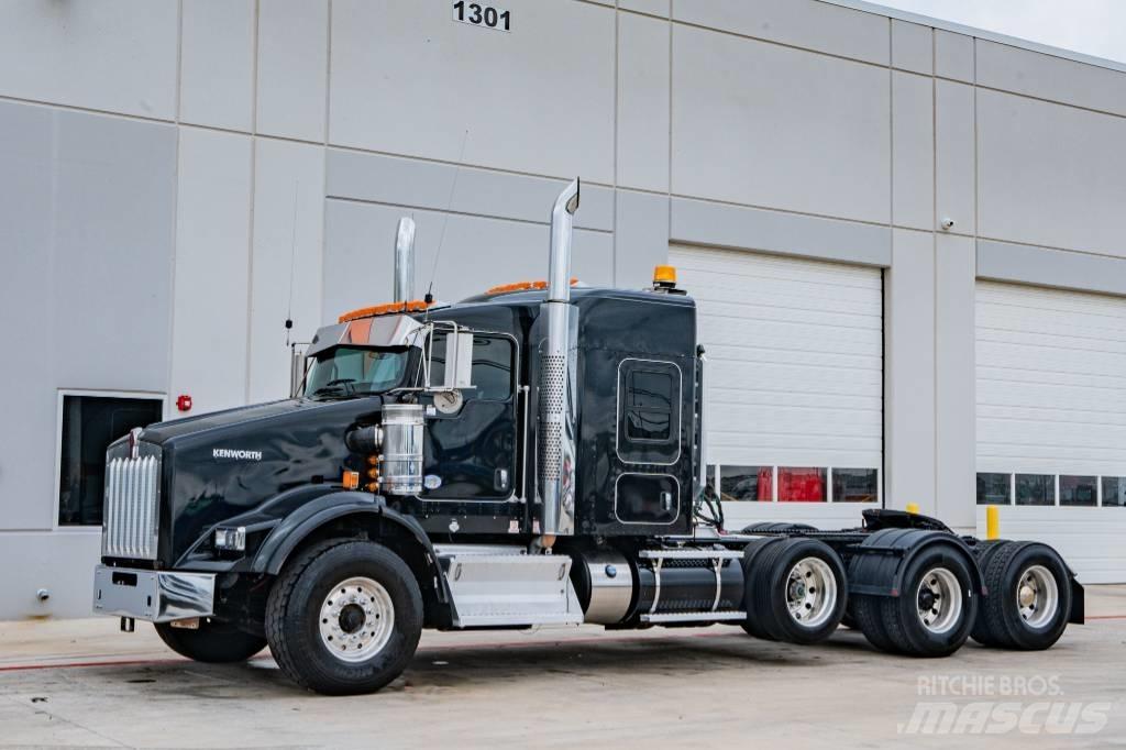 Kenworth T800 Тягачі