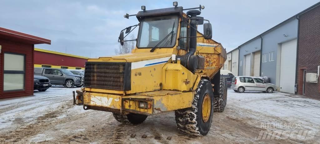 Moxy MT 30 Зчленовані самоскиди