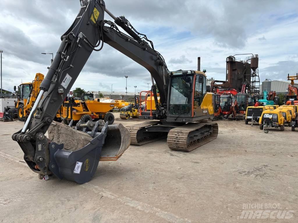 Volvo EC 140 E Гусеничні екскаватори