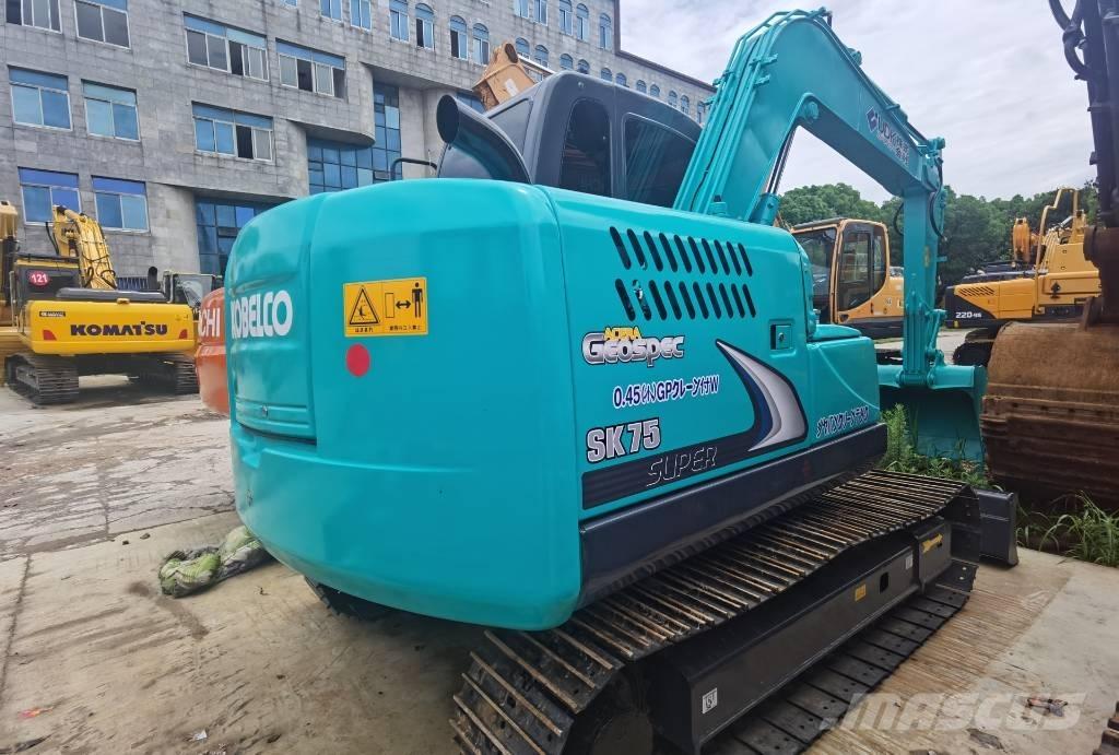 Kobelco SK 75 Середні екскаватори 7т. - 12т.