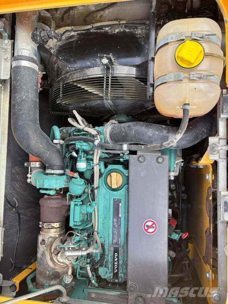 Volvo EW 140 D Колісні екскаватори