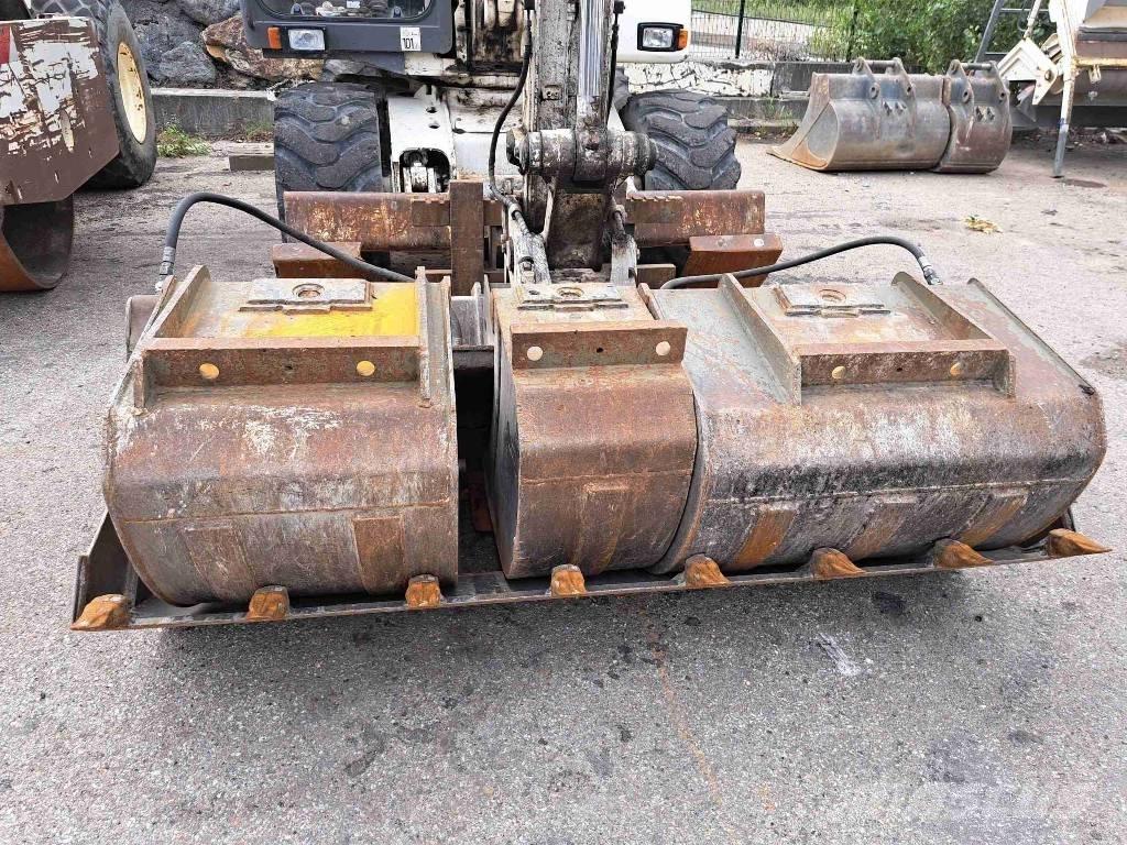 Mecalac 12 MTX Колісні екскаватори