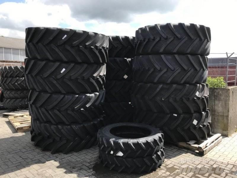 BKT 710/70R38 Колеса