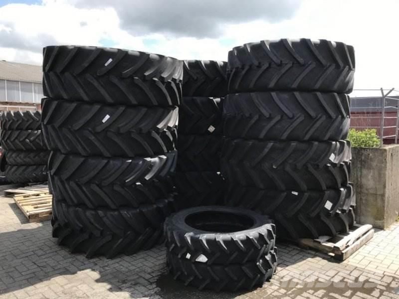 BKT 710/70R38 Колеса