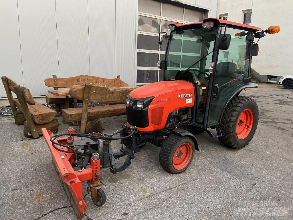 Kubota STW 34 Трактори