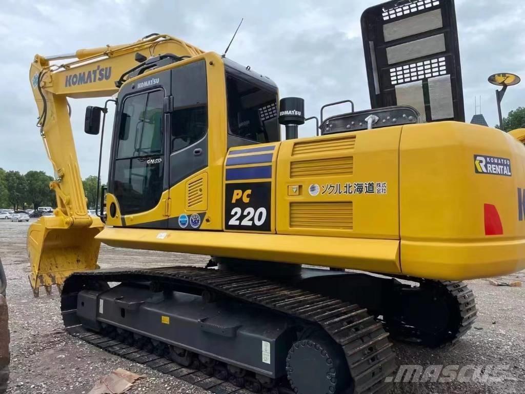 Komatsu PC220-8 Гусеничні екскаватори