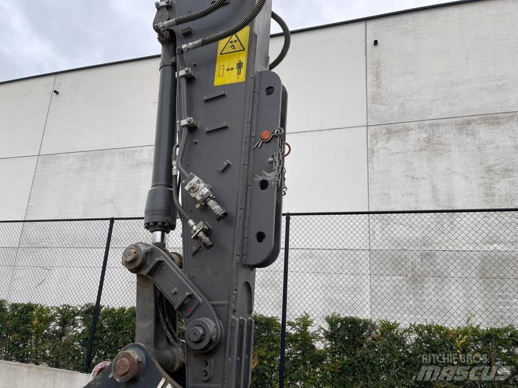 Volvo ECR145EL Мобільні грохоти