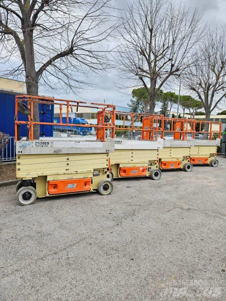 JLG 2630 ES Підйомники-ножиці