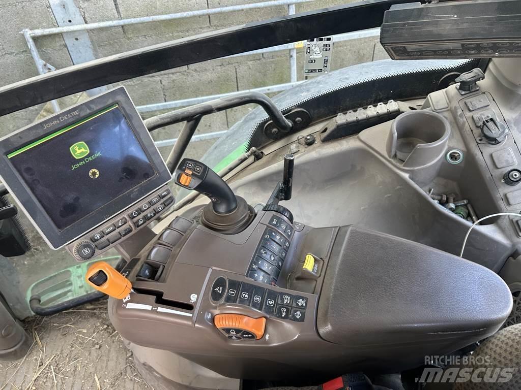John Deere 6R 120 Трактори