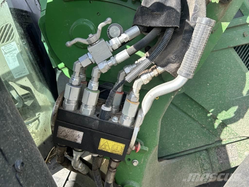 John Deere 6R 120 Трактори