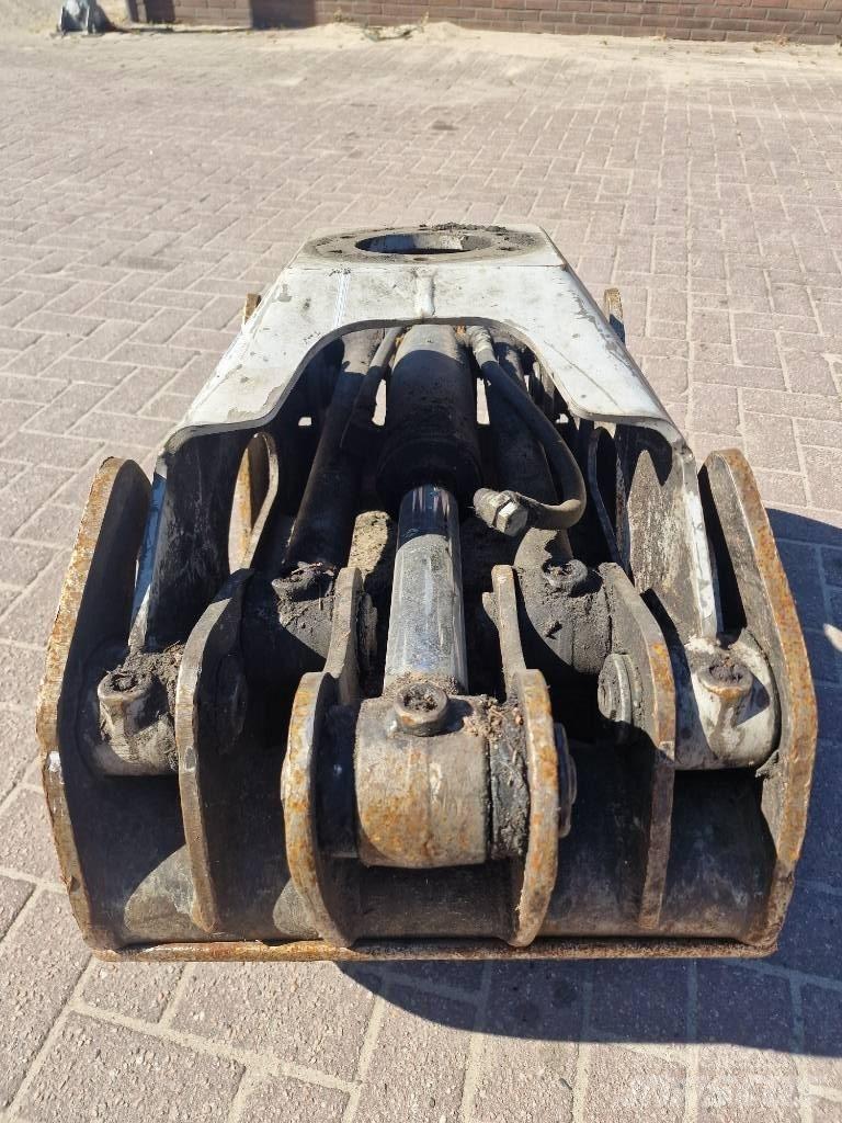 Komatsu G36 Лісозаготівельна техніка - Інші