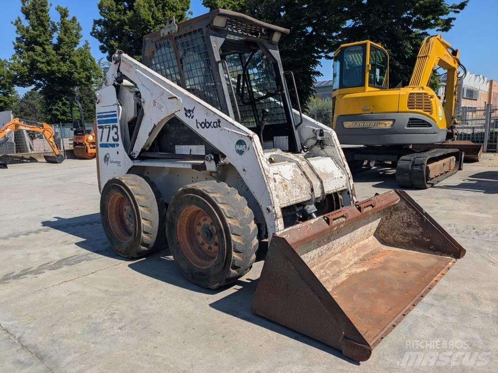 Bobcat 773 Міні-навантажувачі