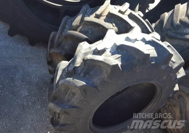  Pneus 12.4R20 Колеса