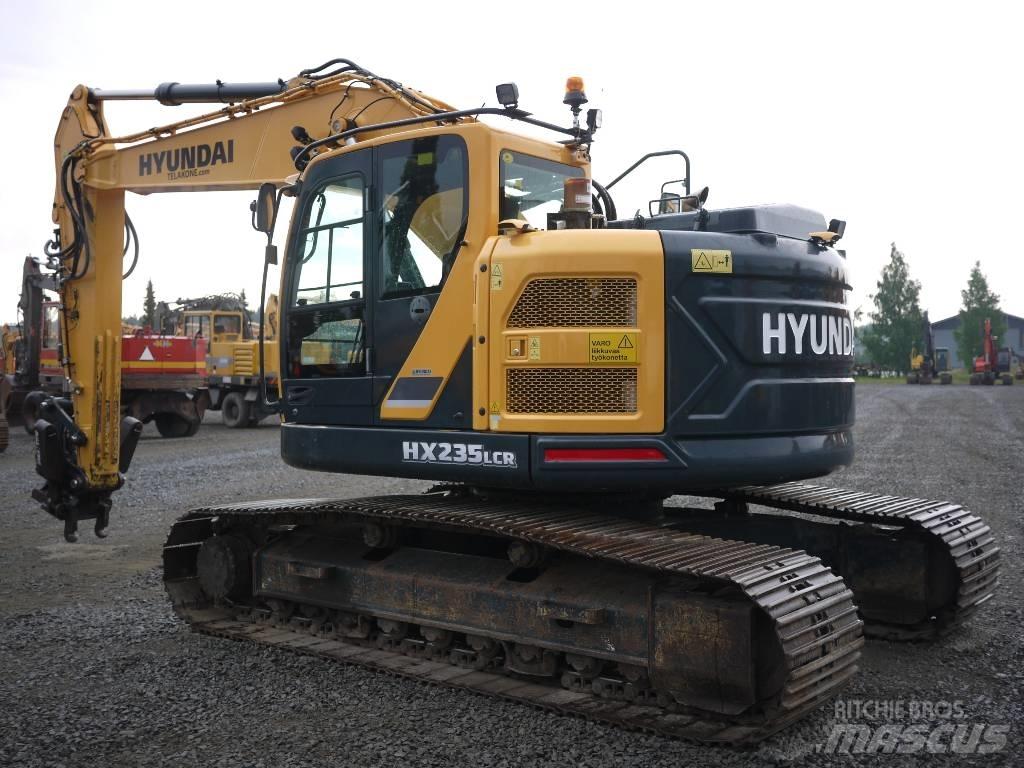 Hyundai HX 235 LCR Гусеничні екскаватори