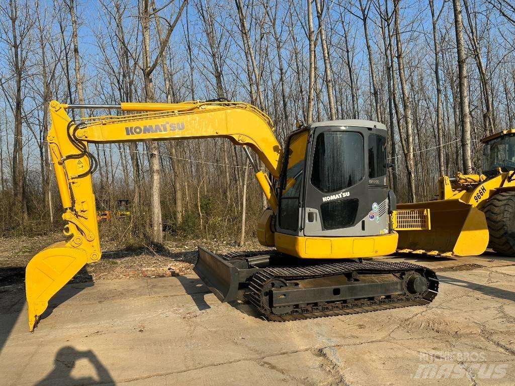 Komatsu PC78 Гусеничні екскаватори